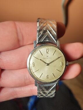 Hamilton Men’s Silver Bracelet Watch with Champagne Dial